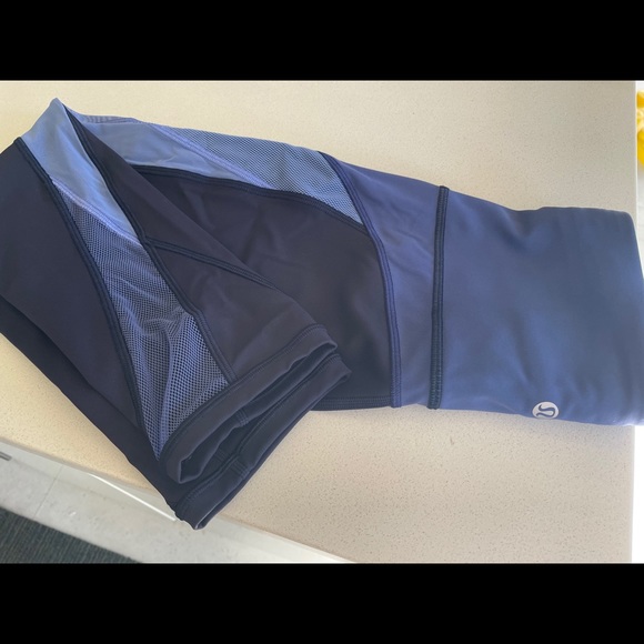 Lululemon 21’ legging - Picture 2 of 8